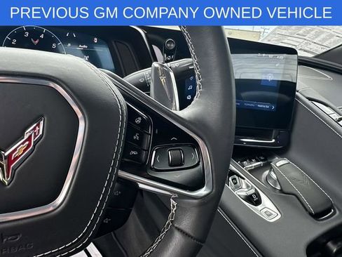 Used 2025 Chevrolet Corvette Stingray Preferred Conv w/ Z51 Performance Package RWD image 21