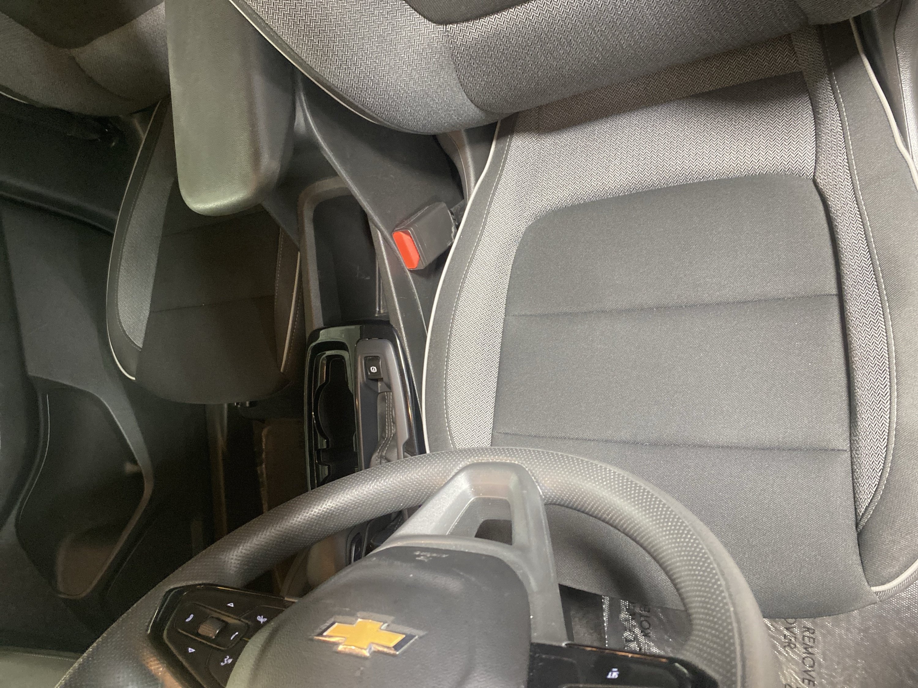Used 2025 Chevrolet TrailBlazer LT AWD/4WD image 14