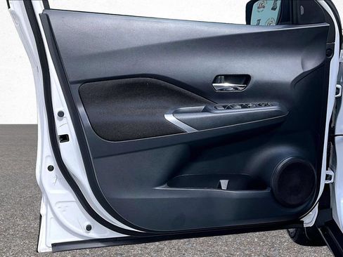 Used 2024 Nissan Kicks SV FWD image 20