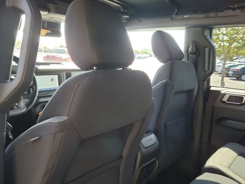 Used 2022 Ford Bronco Big Bend image 13