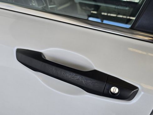 Used 2019 Honda CR-V LX image 18