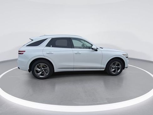 New 2026 Genesis GV70 2.5T AWD/4WD image 9