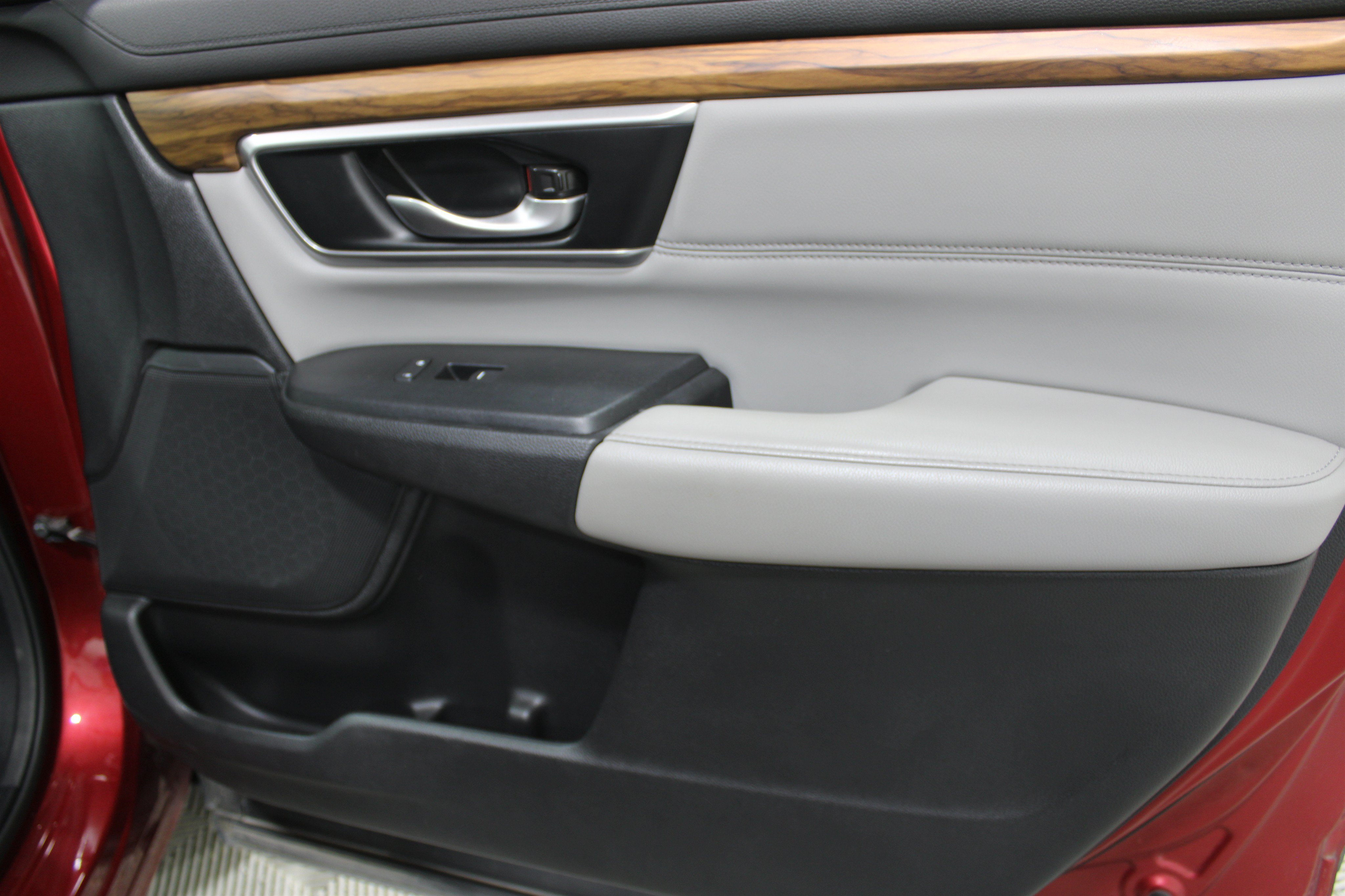 Used 2021 Honda CR-V EX-L image 33