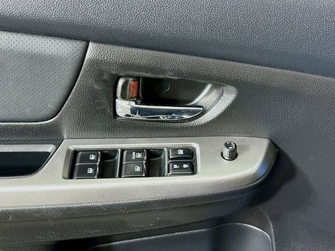 Used 2017 Subaru Crosstrek 2.0i Limited AWD/4WD image 22