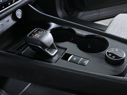 Certified 2022 Nissan Rogue SV image 20