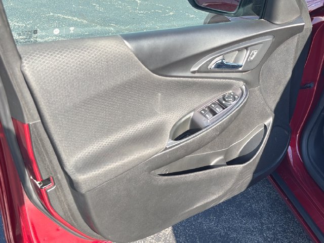 Used 2018 Chevrolet Malibu LT FWD image 11