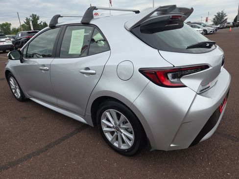 Certified 2025 Toyota Corolla SE FWD image 5