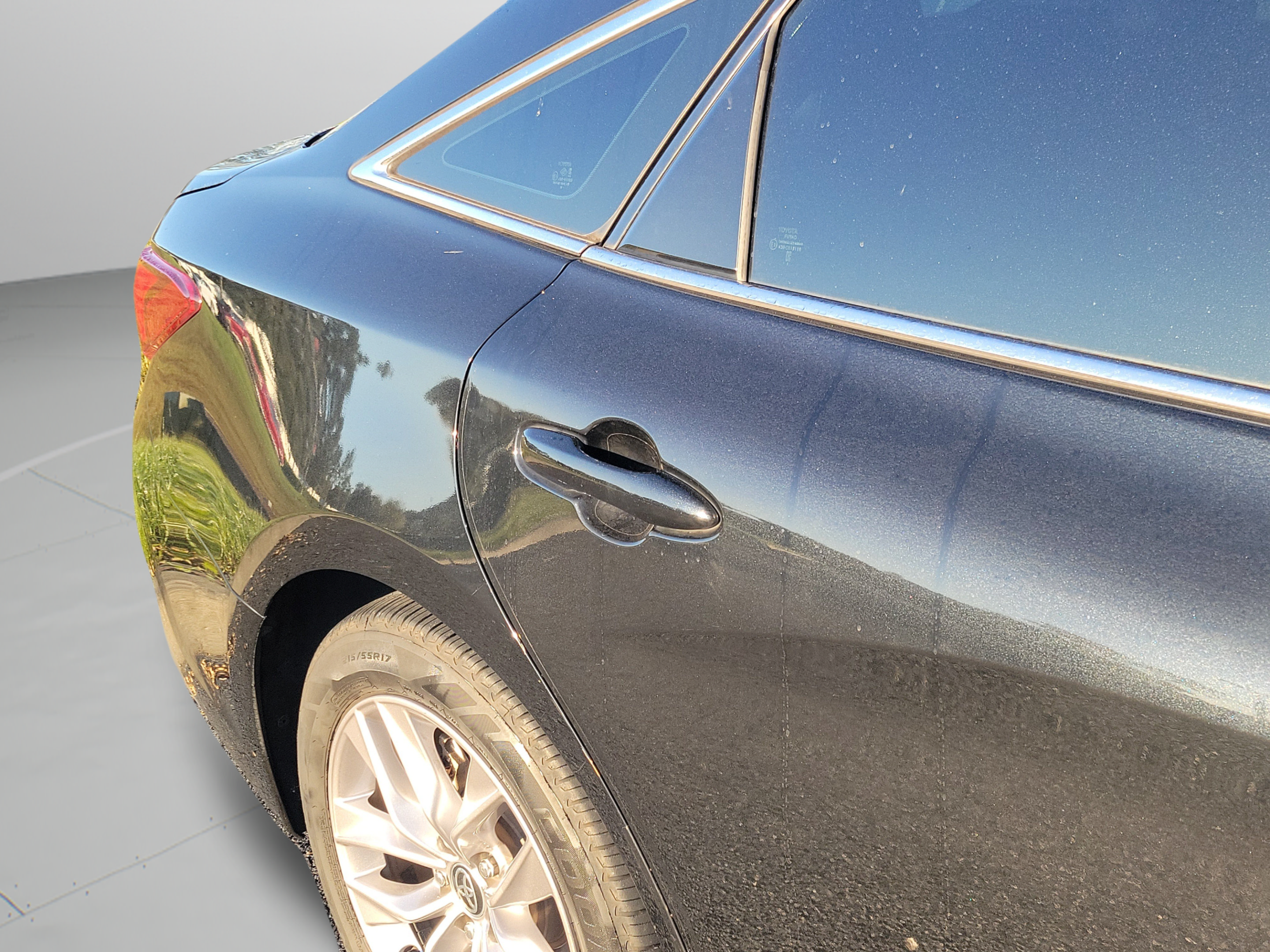 Used 2021 Toyota Avalon XLE w/ Moonroof Package FWD image 18