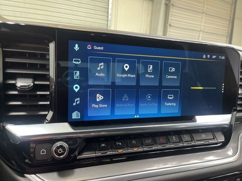 Used 2025 Chevrolet Silverado 1500 High Country w/ Technology Package AWD/4WD image 16