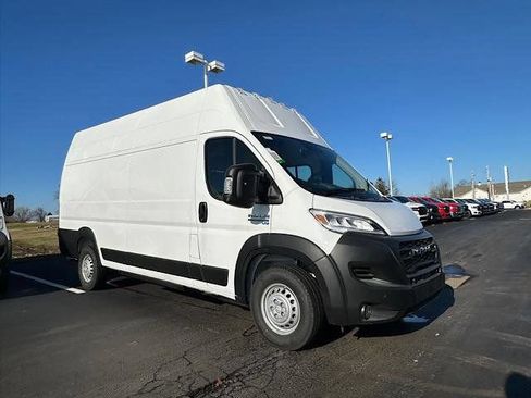 Used 2024 RAM ProMaster 3500 w/ Delivery Van Package FWD image 10