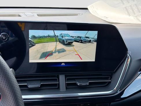New 2026 Chevrolet Trax RS w/ Driver Confidence Package FWD image 14