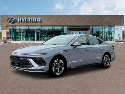 New 2026 Hyundai Sonata SEL image 2