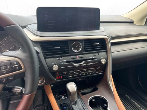 Certified 2022 Lexus RX 350 FWD w/ Premium Package image 26