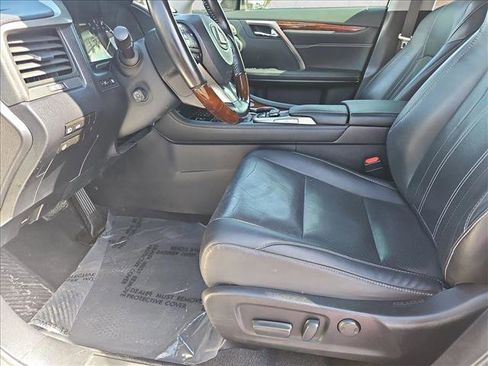 Used 2018 Lexus RX 350L image 17