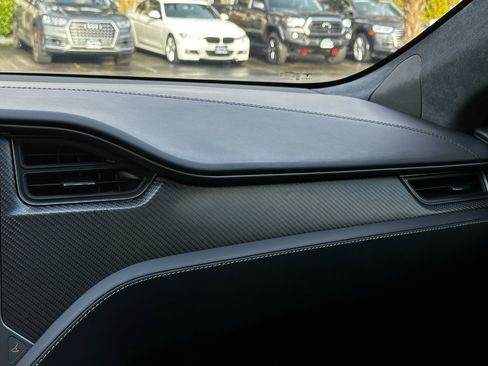 Used 2018 Tesla Model S P100D image 16