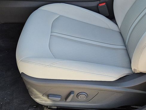 Used 2025 Hyundai Sonata SEL FWD image 19