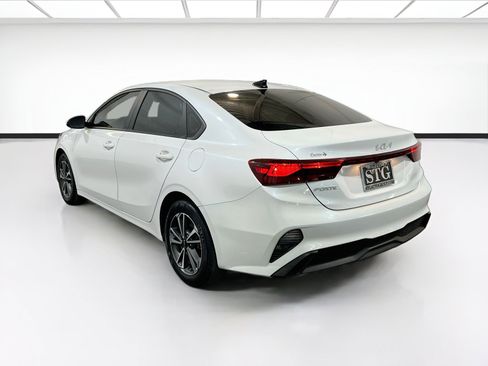 Used 2024 Kia Forte LXS FWD image 6