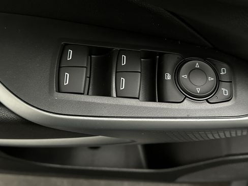 New 2026 Chevrolet Trax LS w/ LS Convenience Package FWD image 19