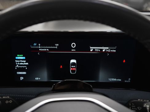 Used 2024 Nissan Ariya PLATINUM+ e-4ORCE image 27