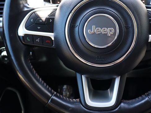 Used 2020 Jeep Compass Latitude FWD image 53