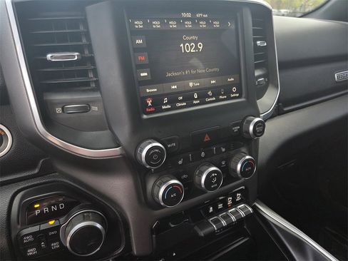 Used 2019 RAM 1500 Big Horn image 24