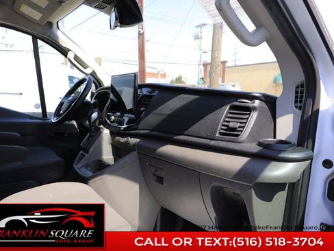Used 2023 Ford Transit 350 XLT image 28