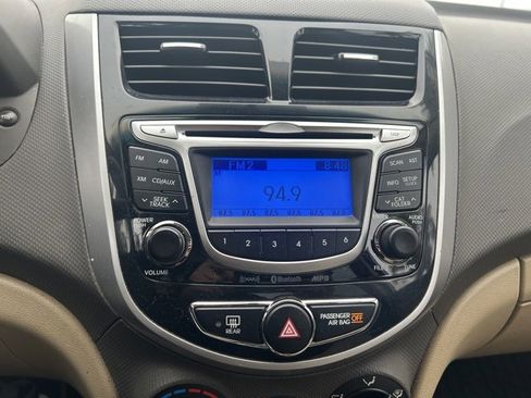 Used 2013 Hyundai Accent GLS w/ Premium Pkg image 8
