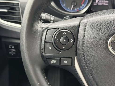 Used 2015 Toyota Corolla S FWD image 8