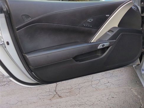 Certified 2017 Chevrolet Corvette Stingray Coupe w/ 3LT Preferred Equipment Group image 22