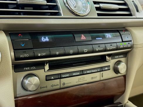 Used 2017 Lexus LS 460 L RWD image 16