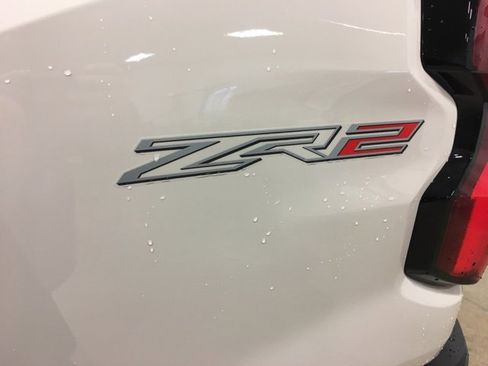 New 2026 Chevrolet Colorado ZR2 w/ Technology Package image 13