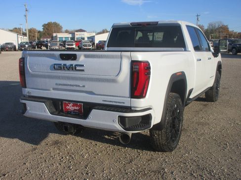 New 2026 GMC Sierra 2500 Denali Ultimate image 5
