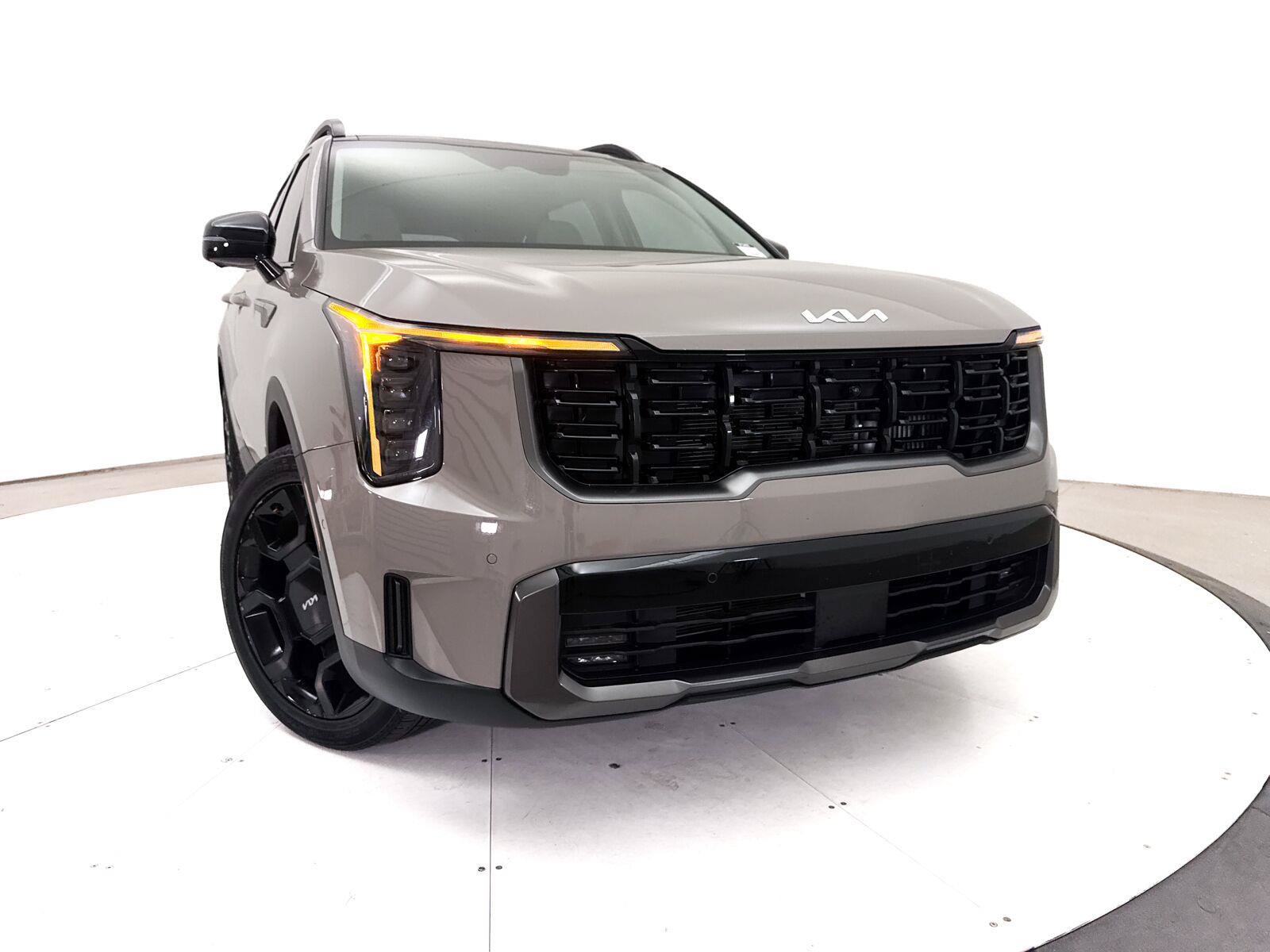 Used 2024 Kia Sorento SX AWD/4WD image 7