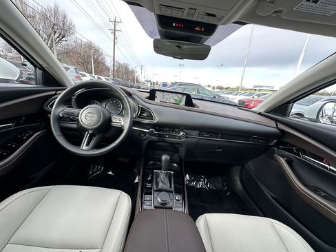 Used 2025 MAZDA CX-30 AWD 2.5 S w/ Premium Package image 21