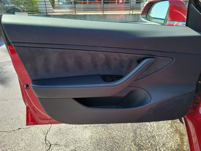 Used 2018 Tesla Model 3 Mid Range RWD image 32