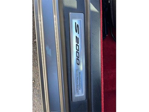 Used 2006 Honda S2000 image 11