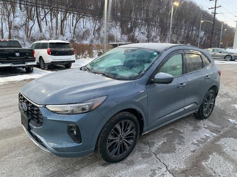 Used 2024 Ford Escape ST-Line Elite w/ Premium Technology Package image 7