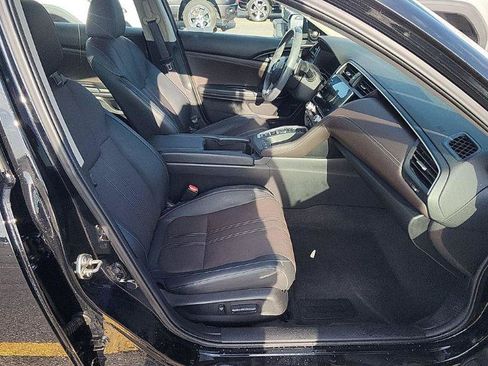 Used 2019 Honda Insight Touring image 10