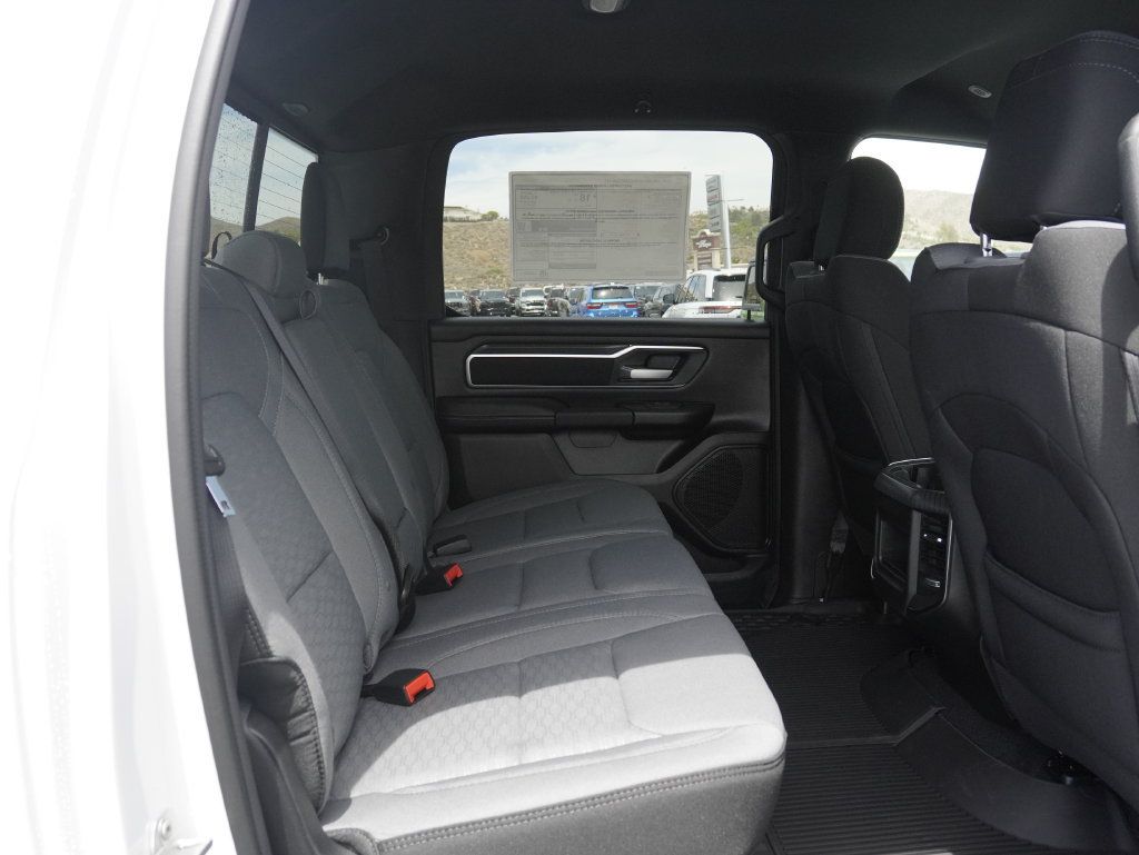 New 2026 RAM 1500 Big Horn AWD/4WD image 33