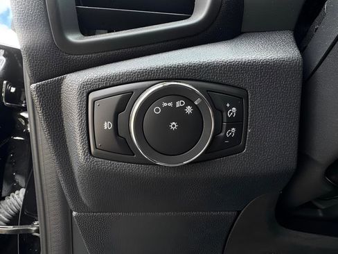 Used 2019 Ford EcoSport SE w/ SE Convenience Package FWD image 21