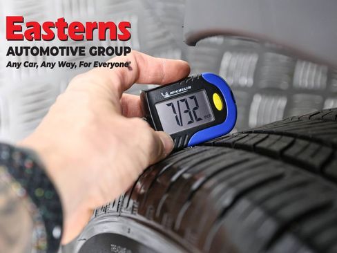Used 2025 Buick Encore GX Preferred AWD/4WD image 28