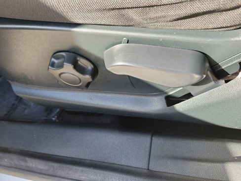 Used 2021 Ford EcoSport SE image 21