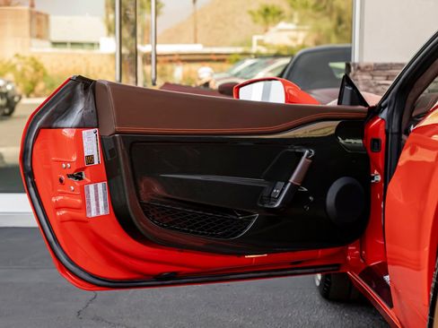 Used 2015 Ferrari 458 Speciale Coupe RWD image 14