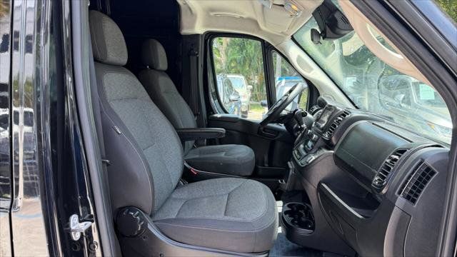 Used 2023 RAM ProMaster 2500 FWD image 18