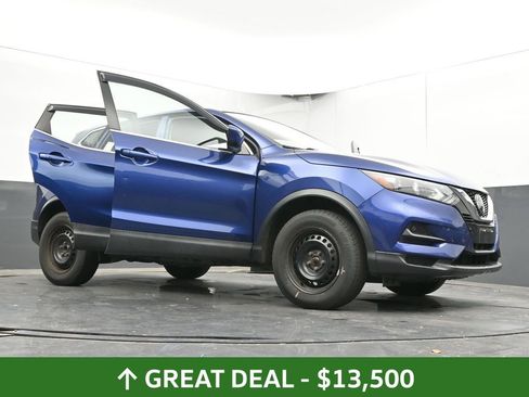 Used 2020 Nissan Rogue Sport S image 68