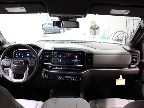 New 2026 GMC Sierra 2500 SLT w/ SLT Premium Package image 3