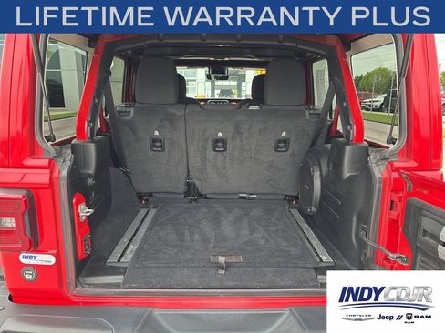 Used 2020 Jeep Wrangler Unlimited Rubicon w/ Advanced Safety Group AWD/4WD image 12