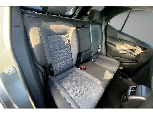 Used 2024 Chevrolet Equinox LT image 27