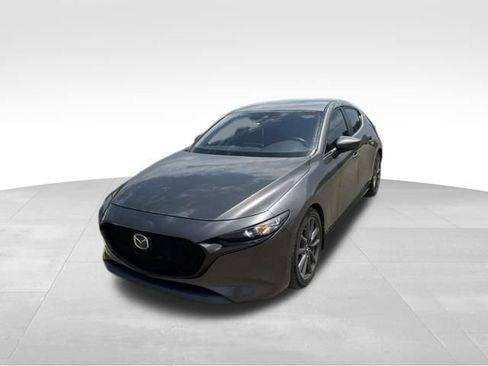 Used 2019 MAZDA MAZDA3 Hatchback w/ Preferred Package FWD image 7
