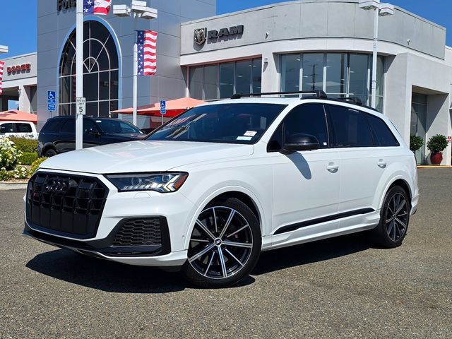 Used 2021 Audi SQ7 Prestige w/ Prestige Package AWD/4WD image 3